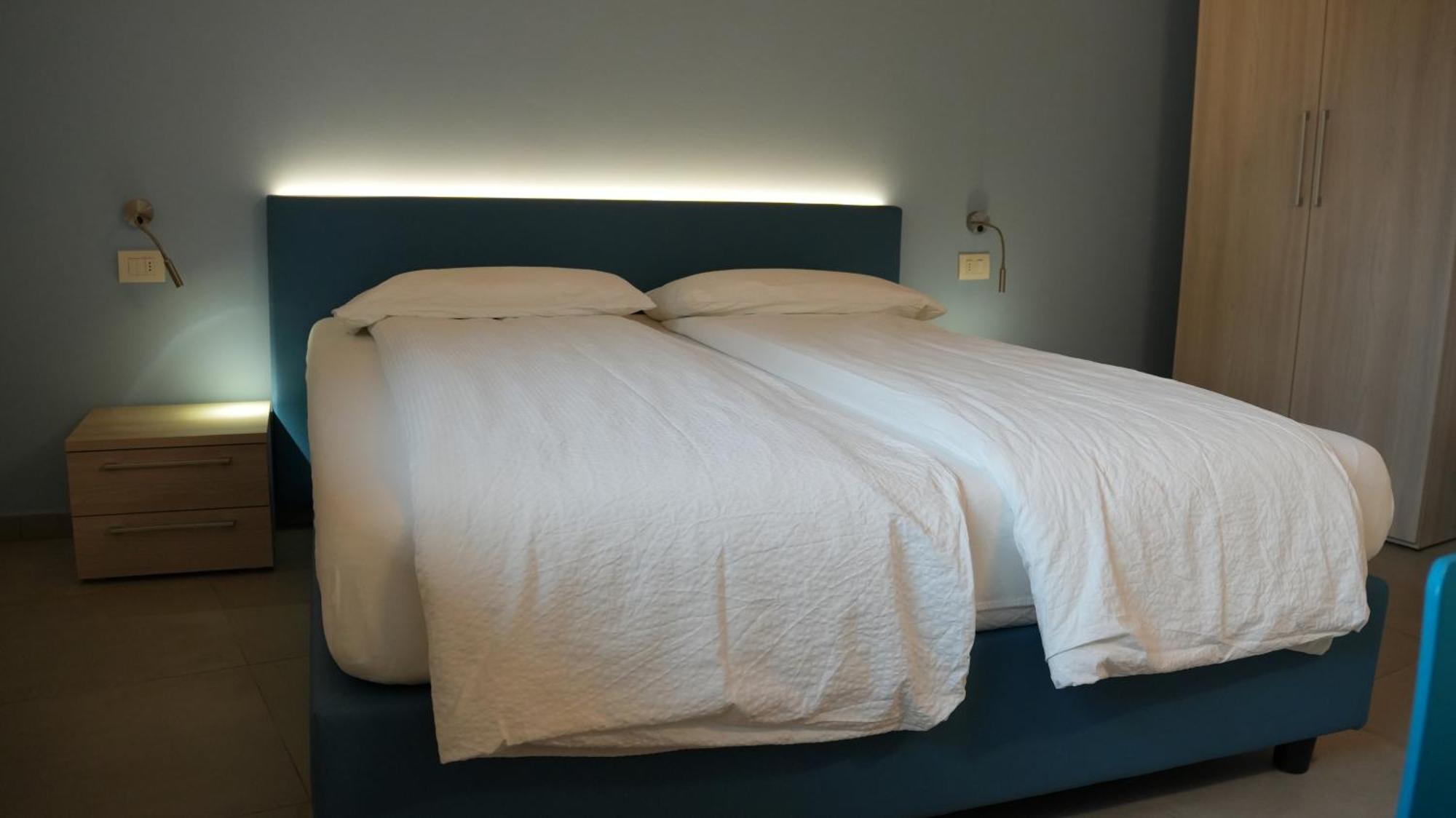 Casa Maria Apartments Riva del Garda Habitación foto