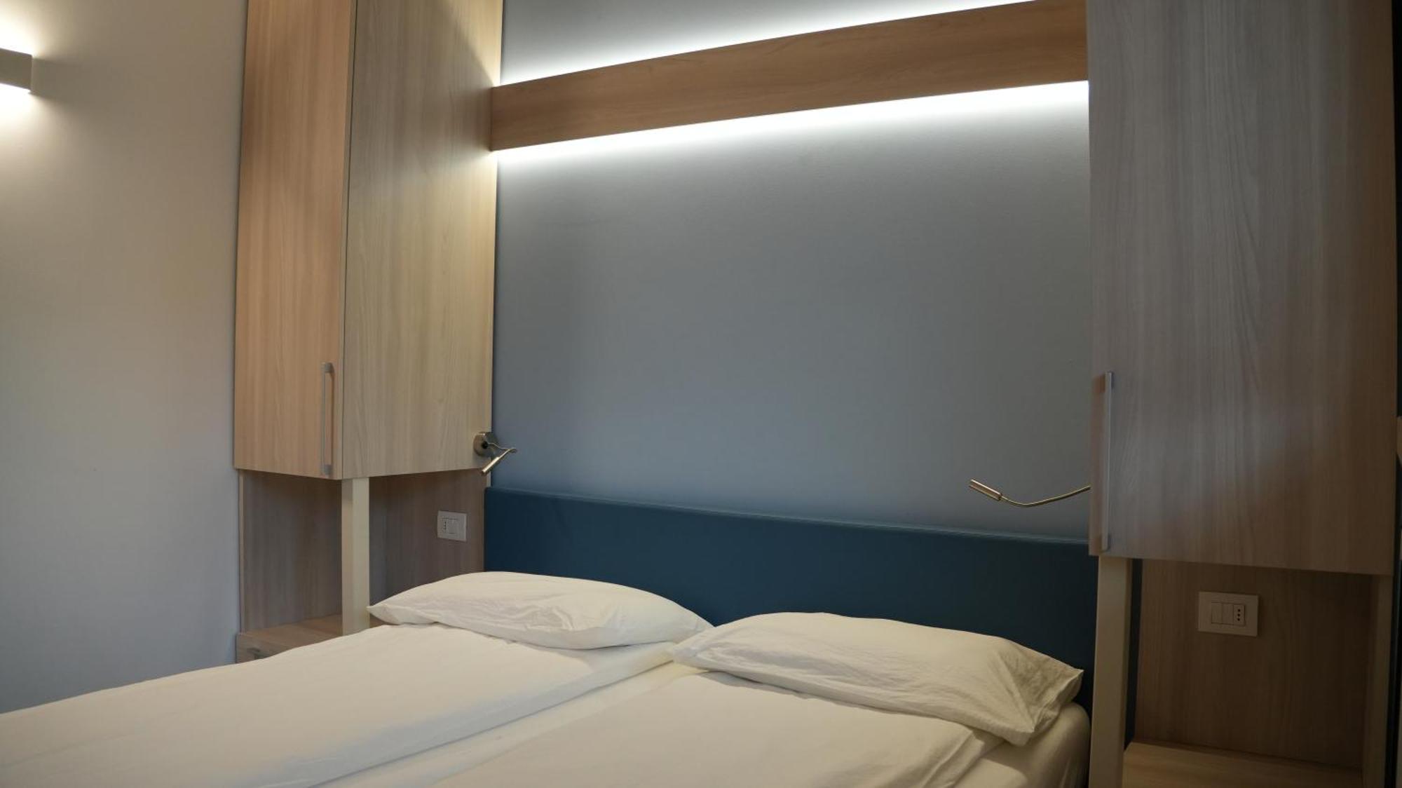 Casa Maria Apartments Riva del Garda Habitación foto