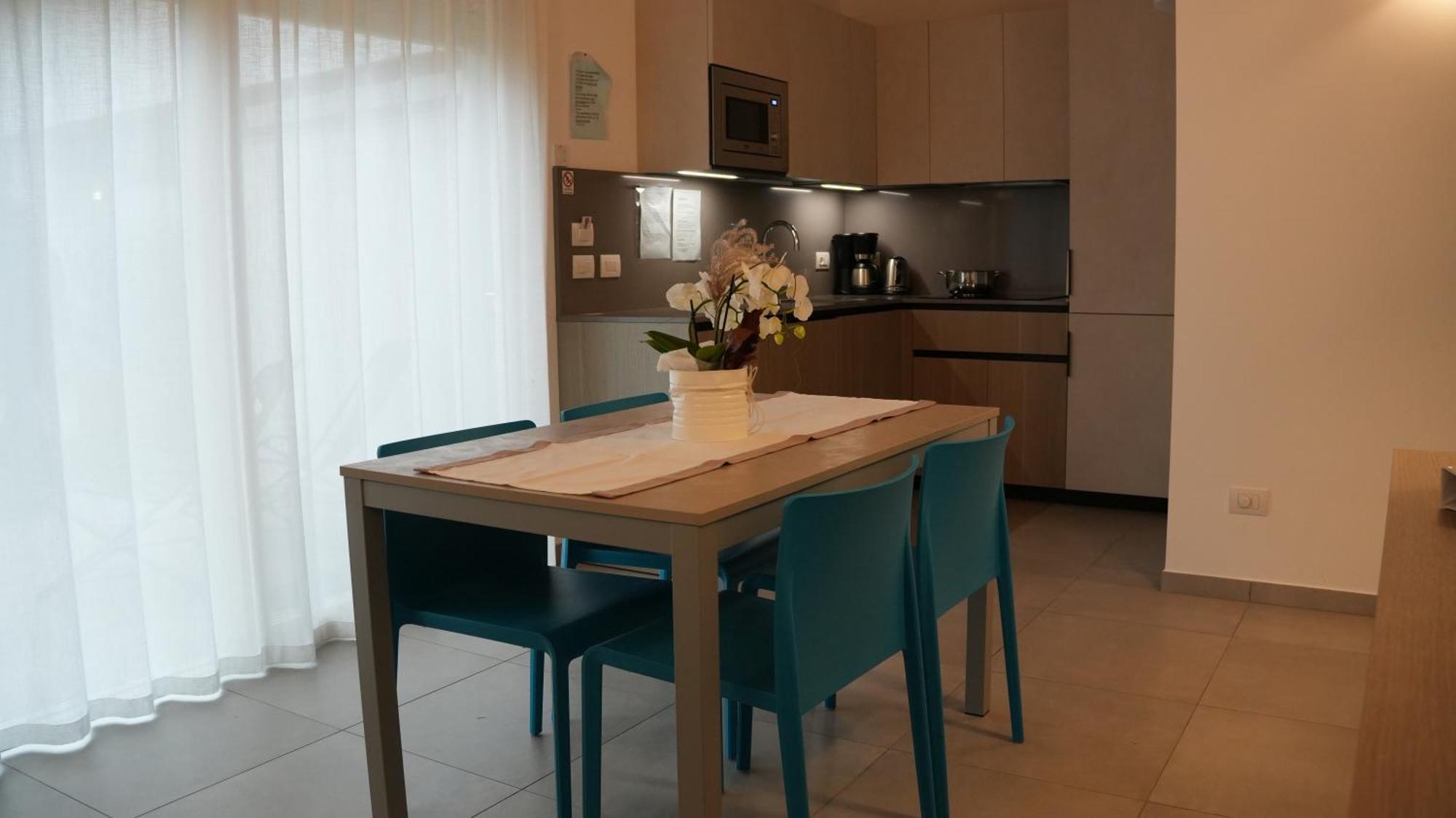 Casa Maria Apartments Riva del Garda Habitación foto