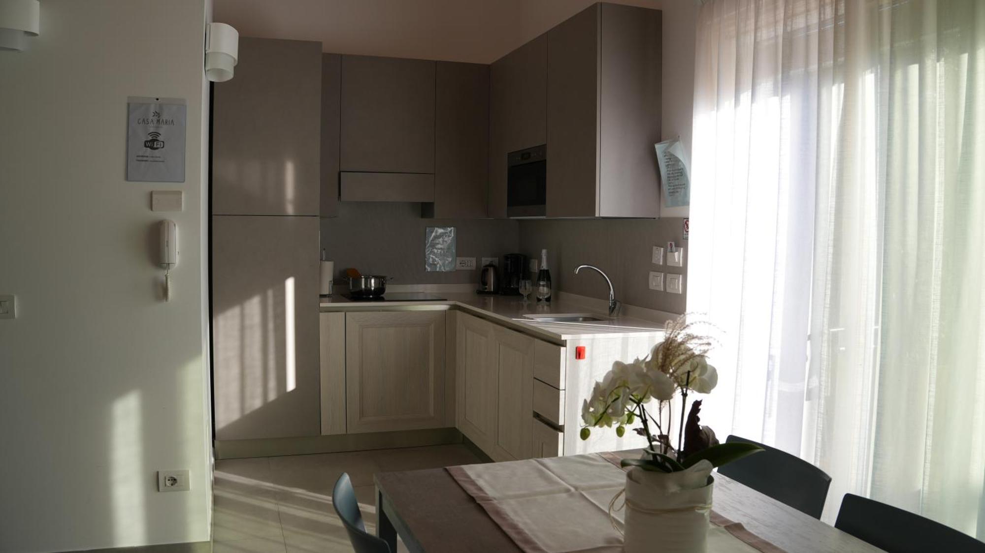 Casa Maria Apartments Riva del Garda Habitación foto
